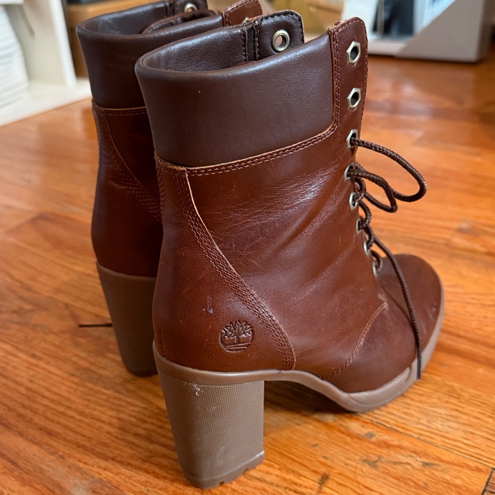 Timberland Dark Brown Lace Up Women's Boots - Picture 2 of 5